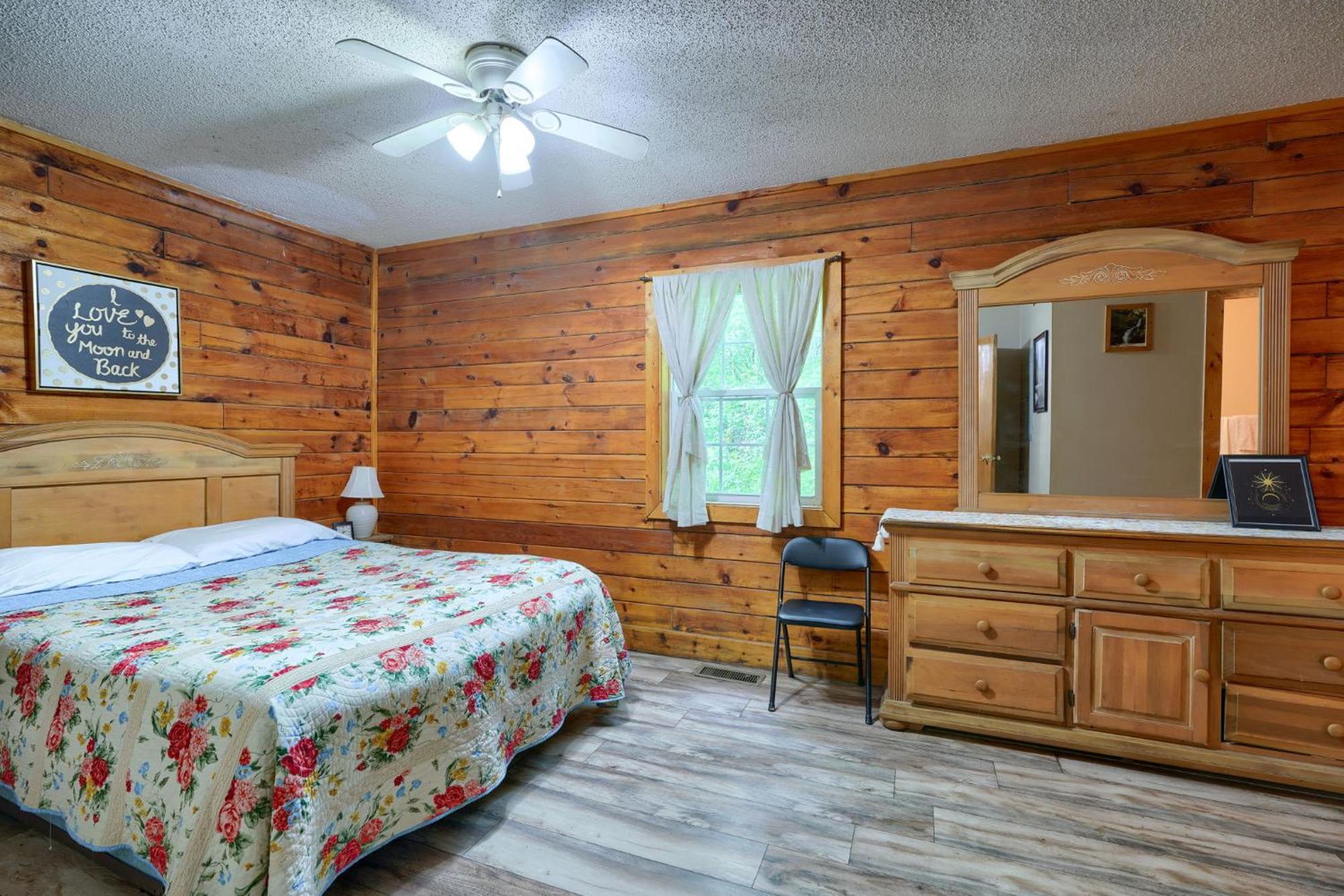 Blue Rose Cabins - Rosebud Cabin Logan Luaran gambar